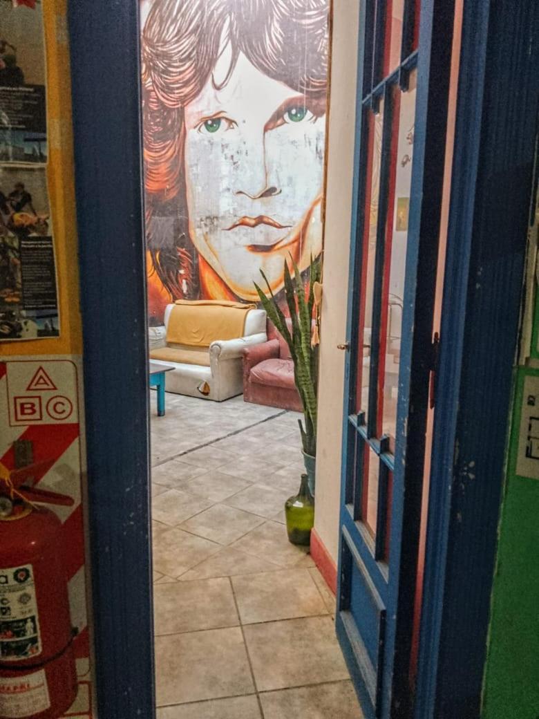 Coolraul Hostel Rosario Bagian luar foto